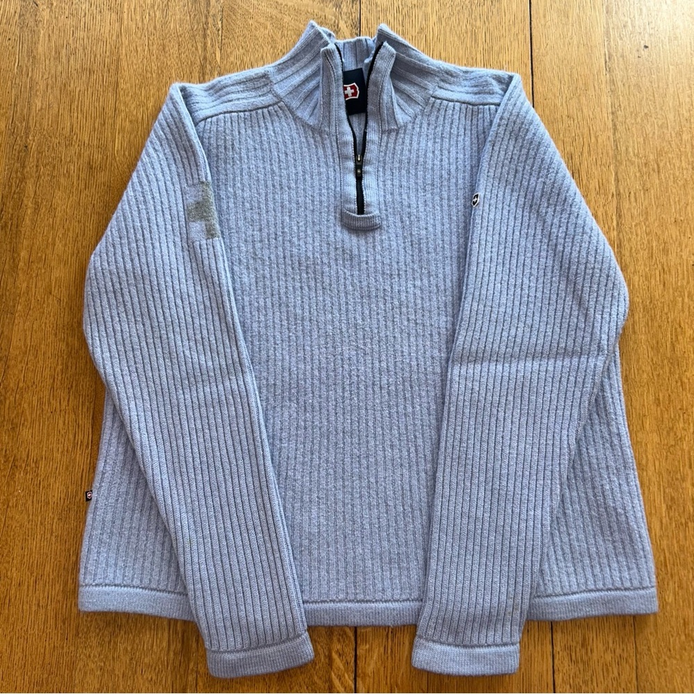 Victorinox Swiss Army Men’s 100% Wool Quarter Zip Sweater Size Large Gray Ribbed